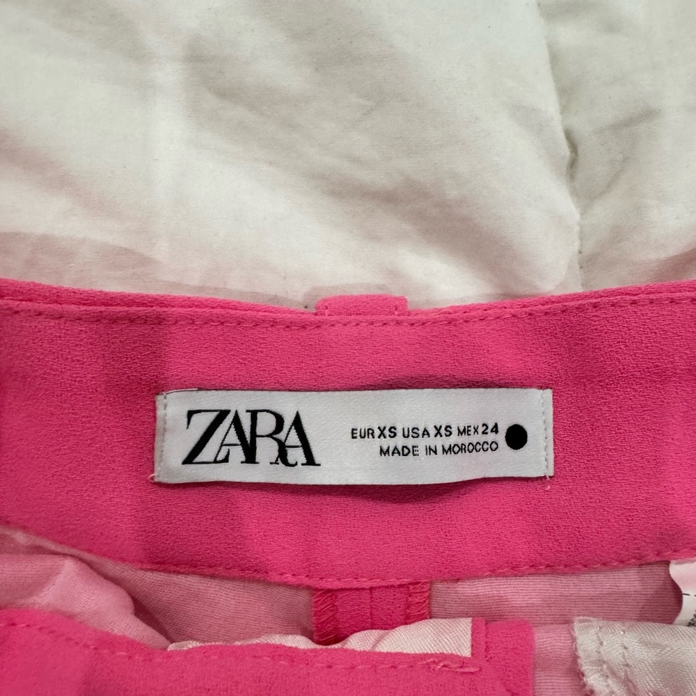 Zara High Waist Pink Shorts - Picture 2 of 2